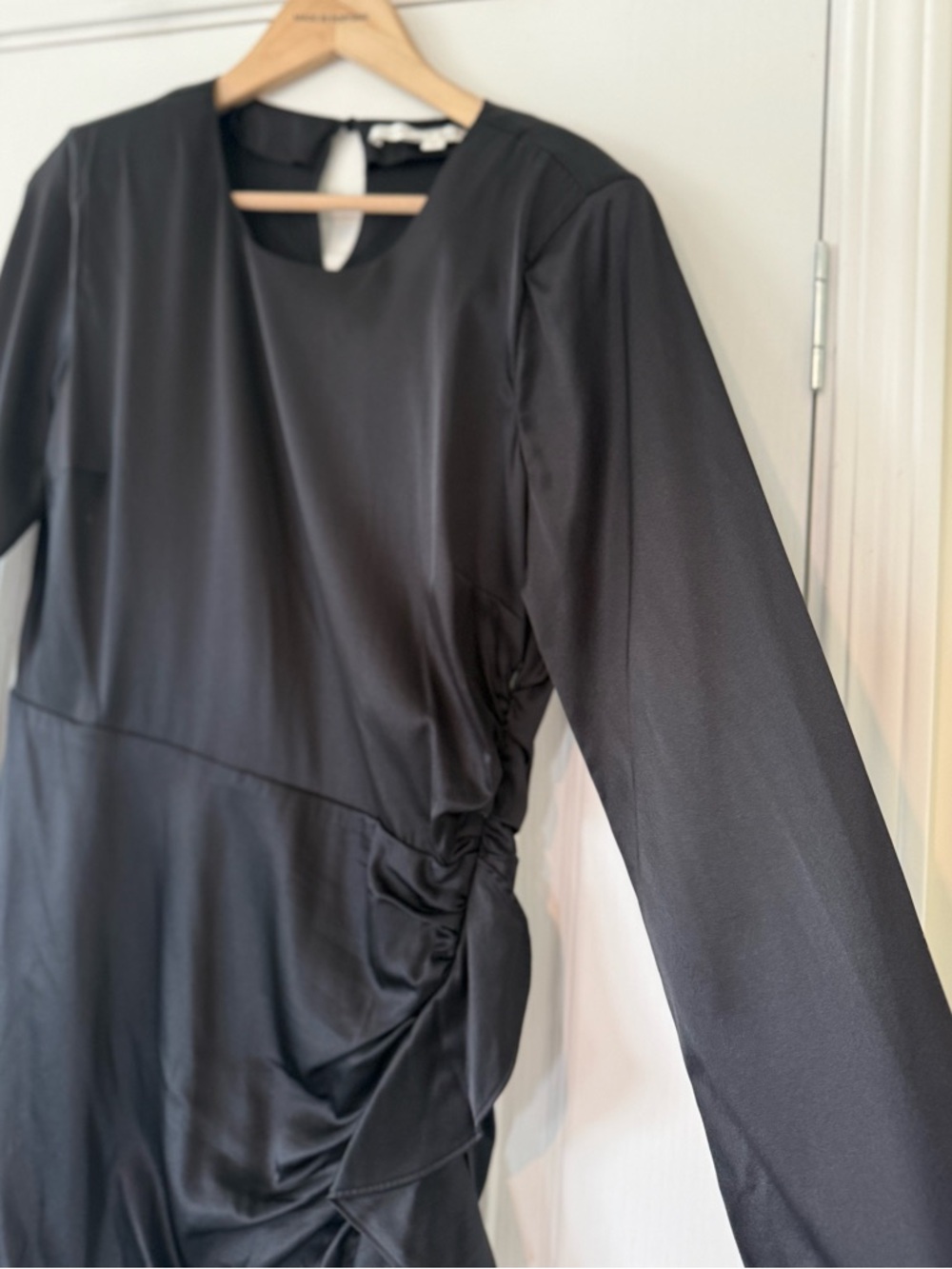 Veronica Beard Rula Ruched Silk Dress - Picture 6 of 14
